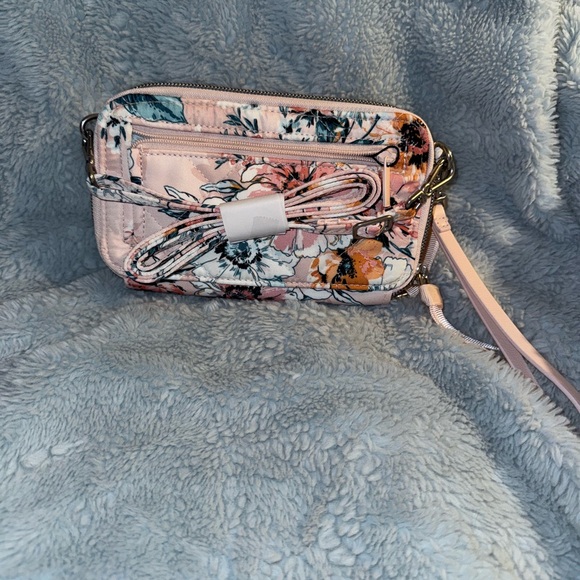Vera Bradley pink floral crossbody wallet - Picture 4 of 4